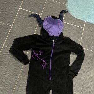 Wonens Disney Malificent onesie